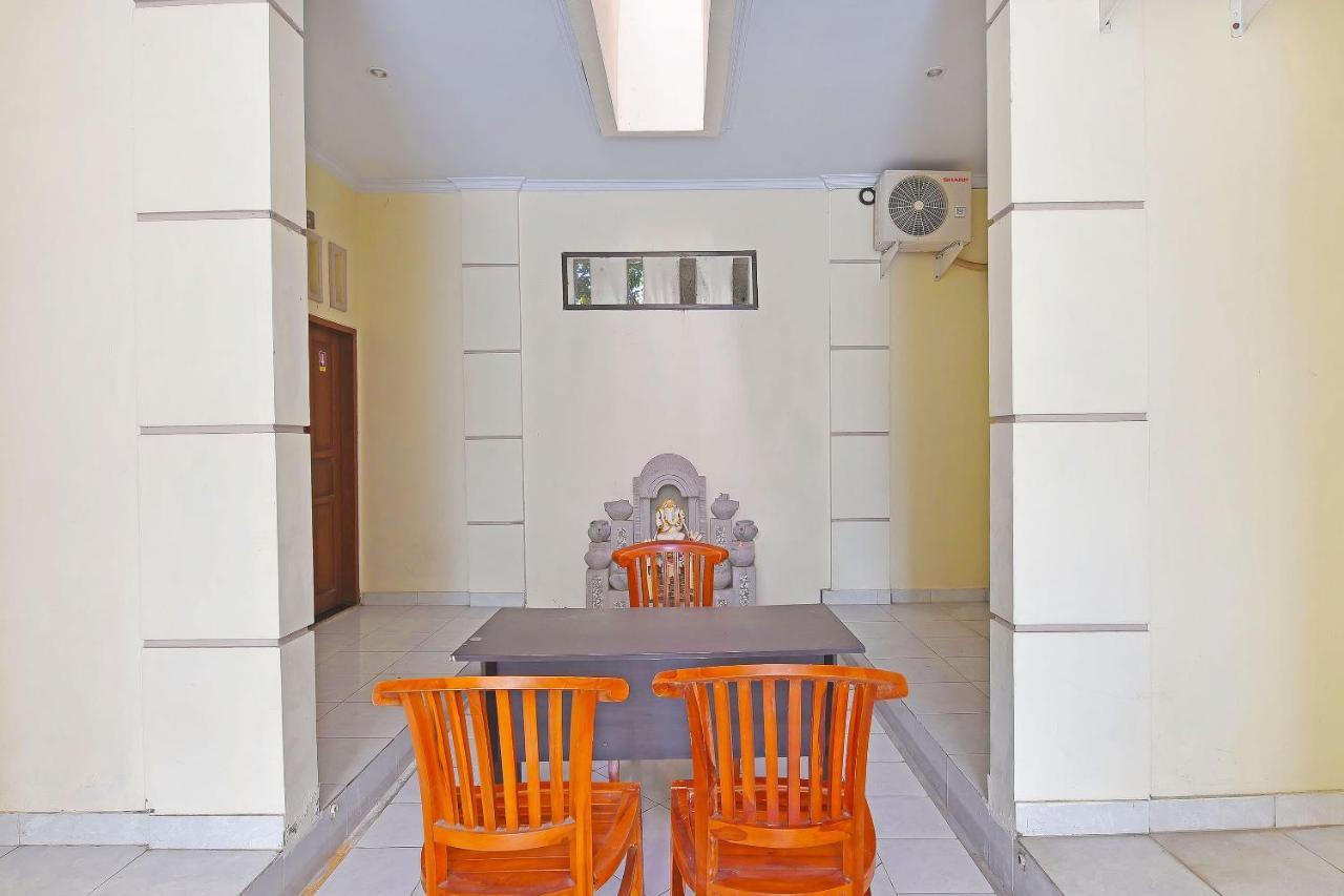 Oyo 91445 Sandat Guest House Denpasar  Exterior photo